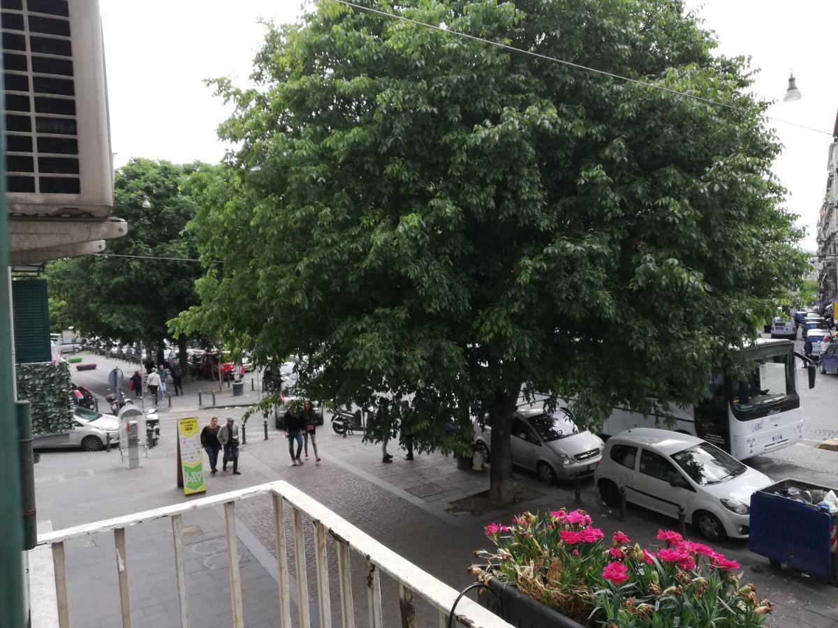 Appartamento La Casa di Vivi Napoli Esterno foto
